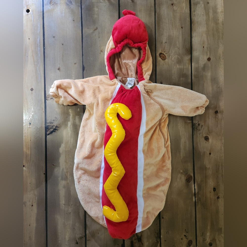 0-6 month infant hot dog costume